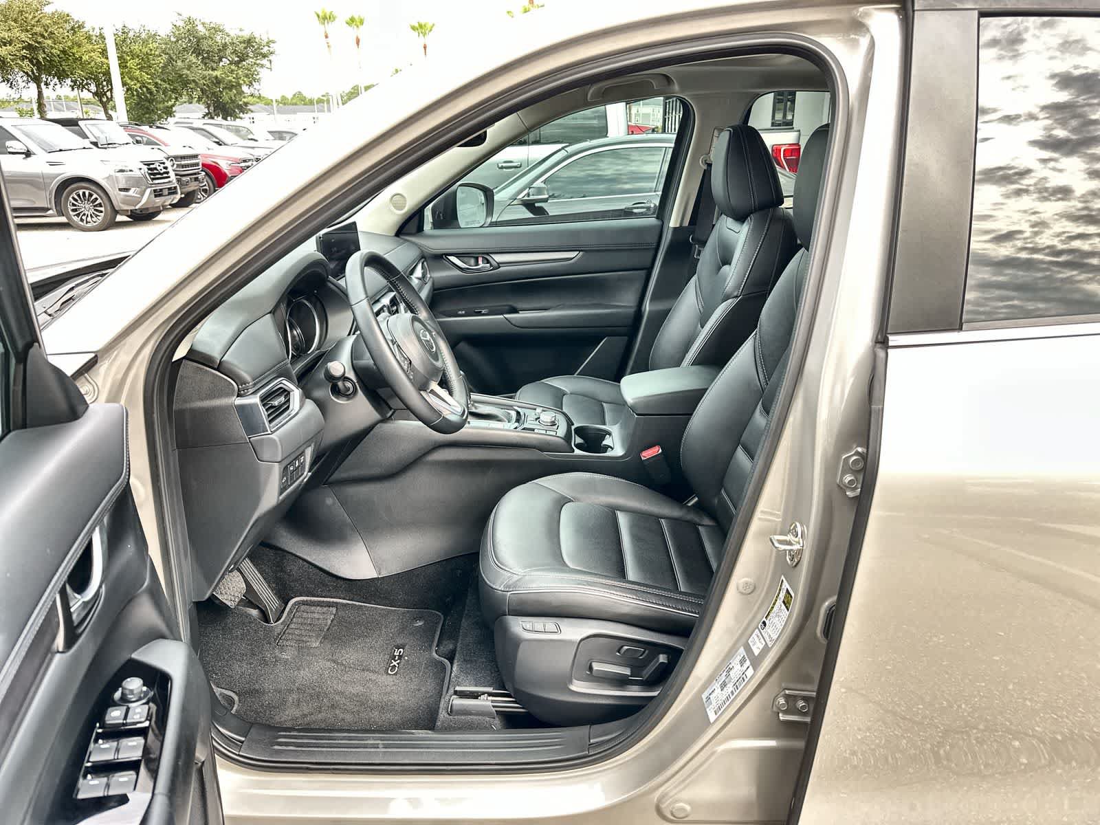 Used 2025 MAZDA CX-5 AWD 2.5 S w/ Preferred Package image 2