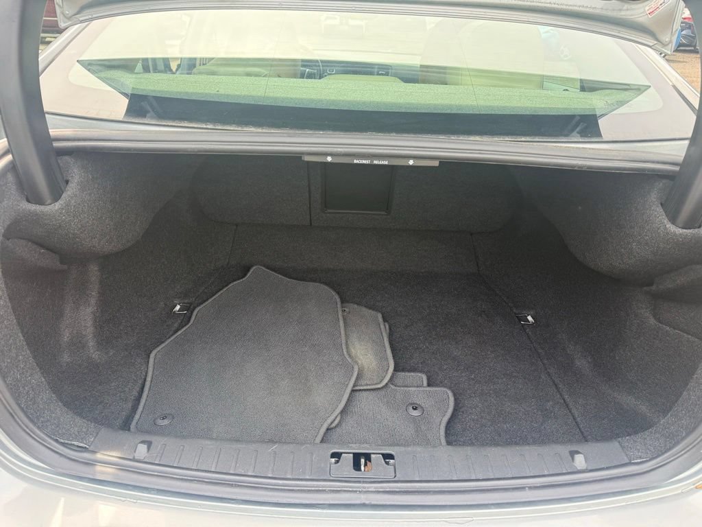 Used 2017 Volvo S60 T5 Dynamic FWD image 25