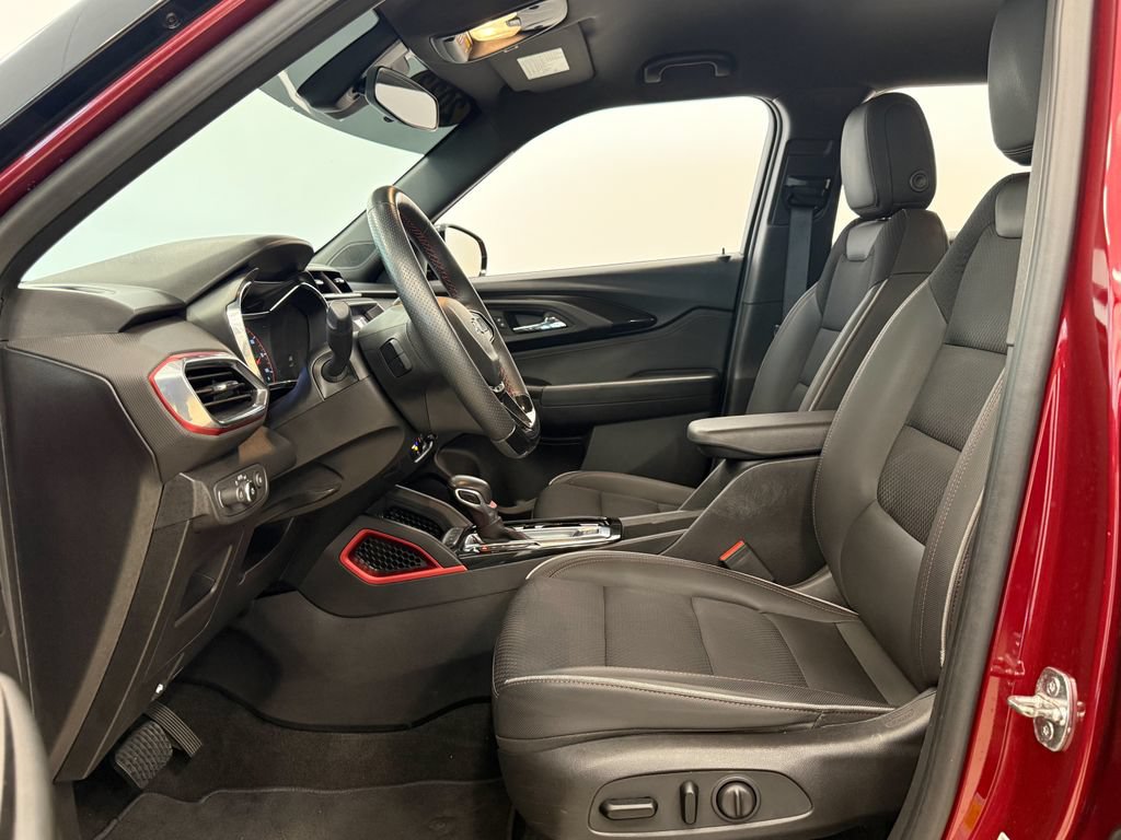 Used 2022 Chevrolet TrailBlazer RS FWD image 10
