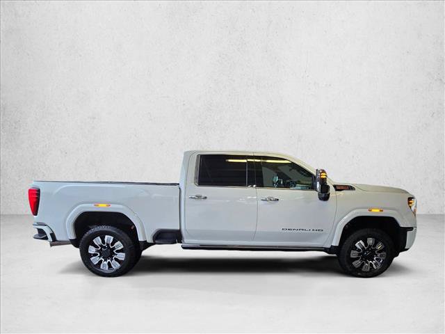Used 2025 GMC Sierra 2500 Denali w/ Denali Reserve Package AWD/4WD video 4