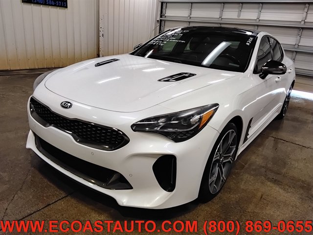 Used 2018 Kia Stinger GT1 RWD image 4
