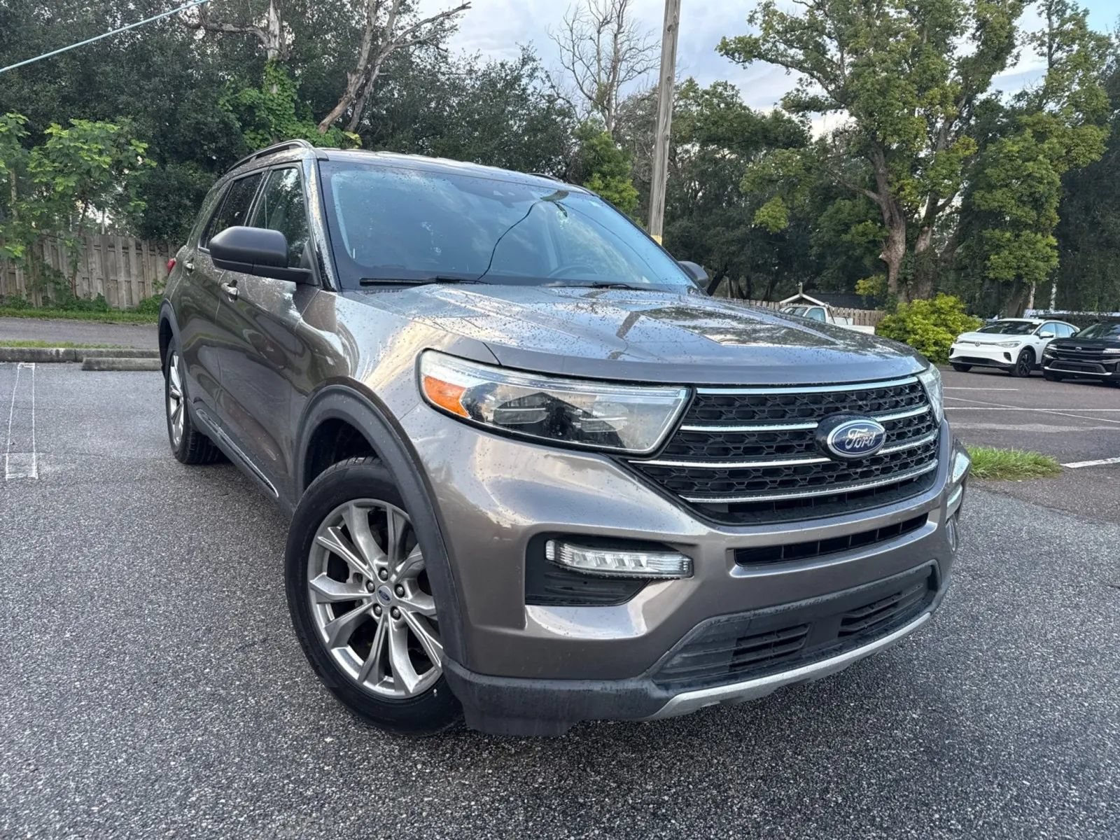 Used 2021 Ford Explorer XLT w/ Equipment Group 202A RWD image 5