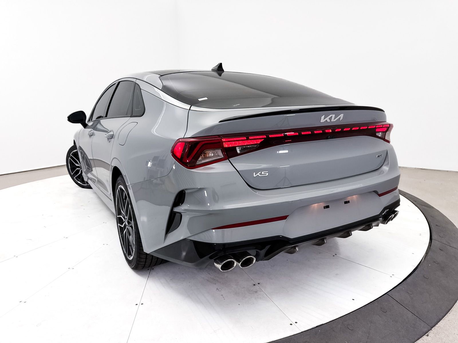 Used 2023 Kia K5 GT FWD image 8