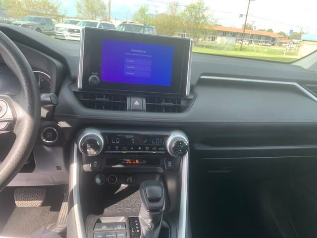 Used 2023 Toyota RAV4 XLE image 21