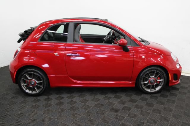 Used 2013 FIAT 500 Abarth w/ Comfort/Convenience Group FWD image 4