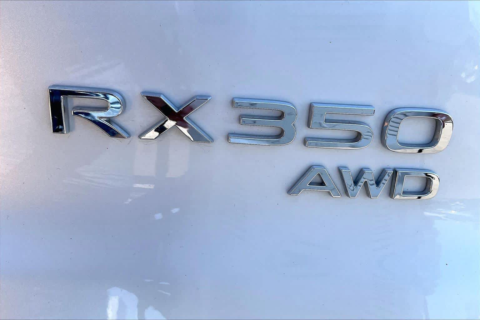 Used 2023 Lexus RX 350 Premium w/ Accessory Package AWD/4WD image 10