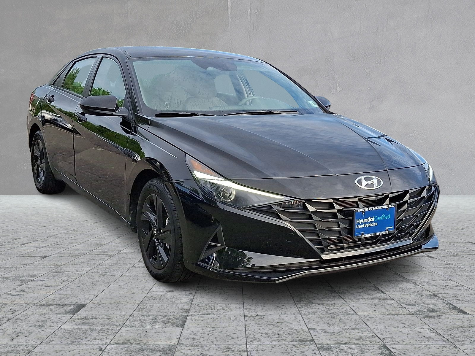 Certified 2023 Hyundai Elantra SEL FWD image 3
