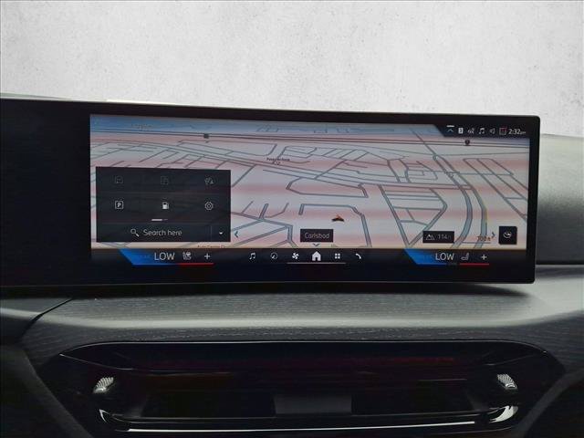 New 2026 BMW 330i Sedan RWD image 13