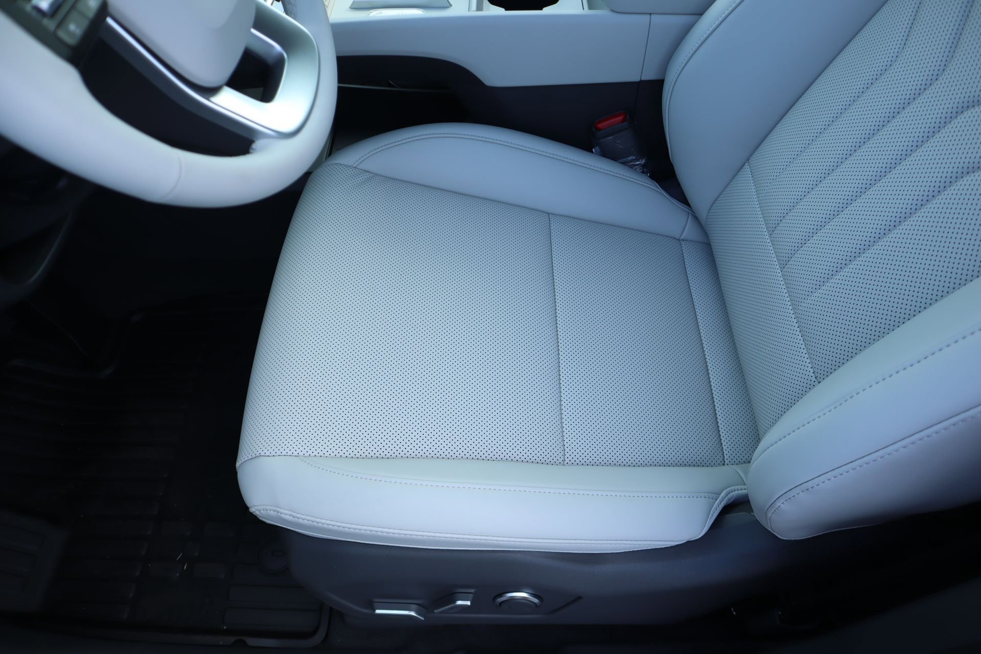 New 2026 Hyundai Santa Fe SEL image 17