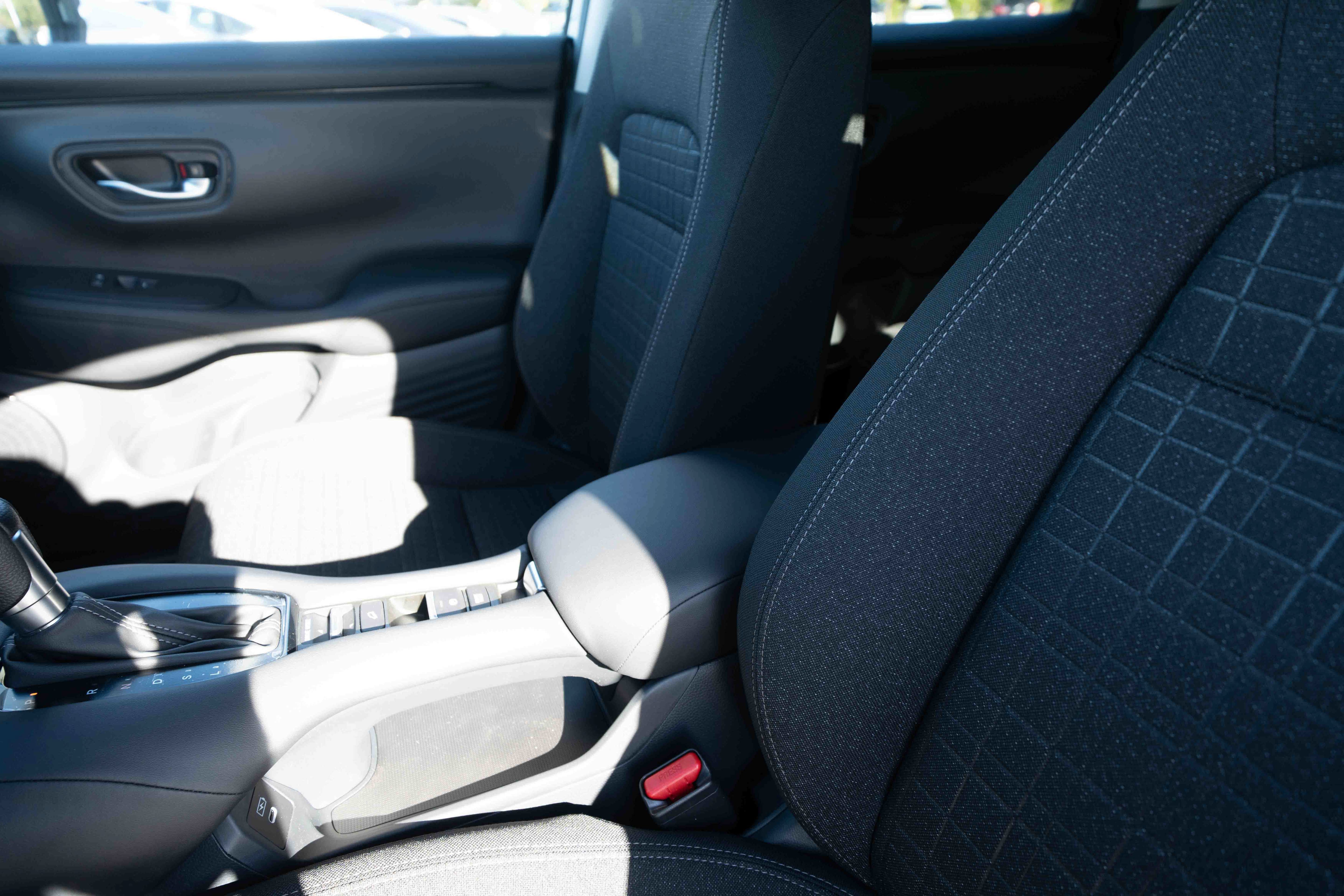New 2027 Honda HR-V LX image 10