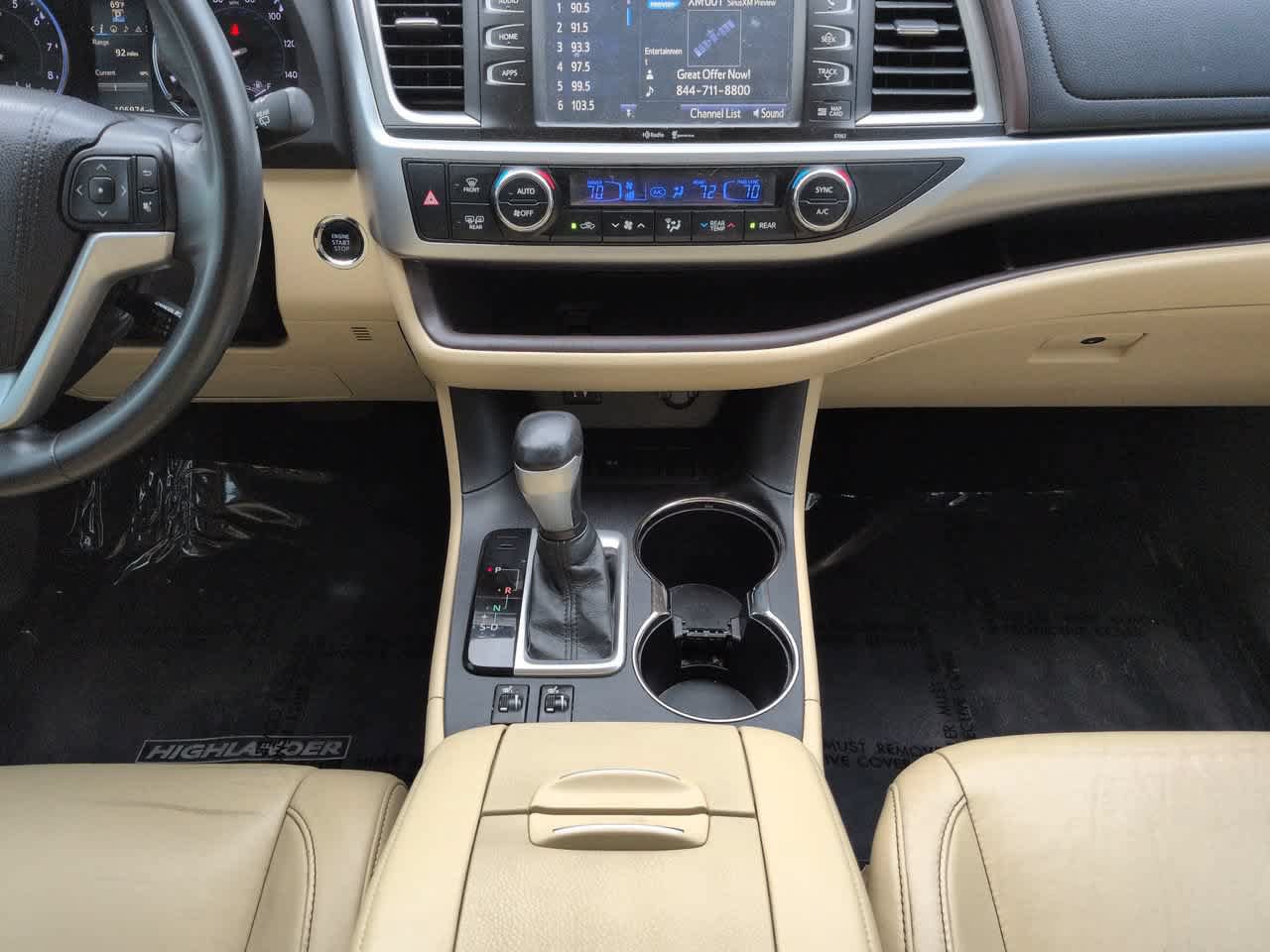 Used 2015 Toyota Highlander XLE FWD image 19