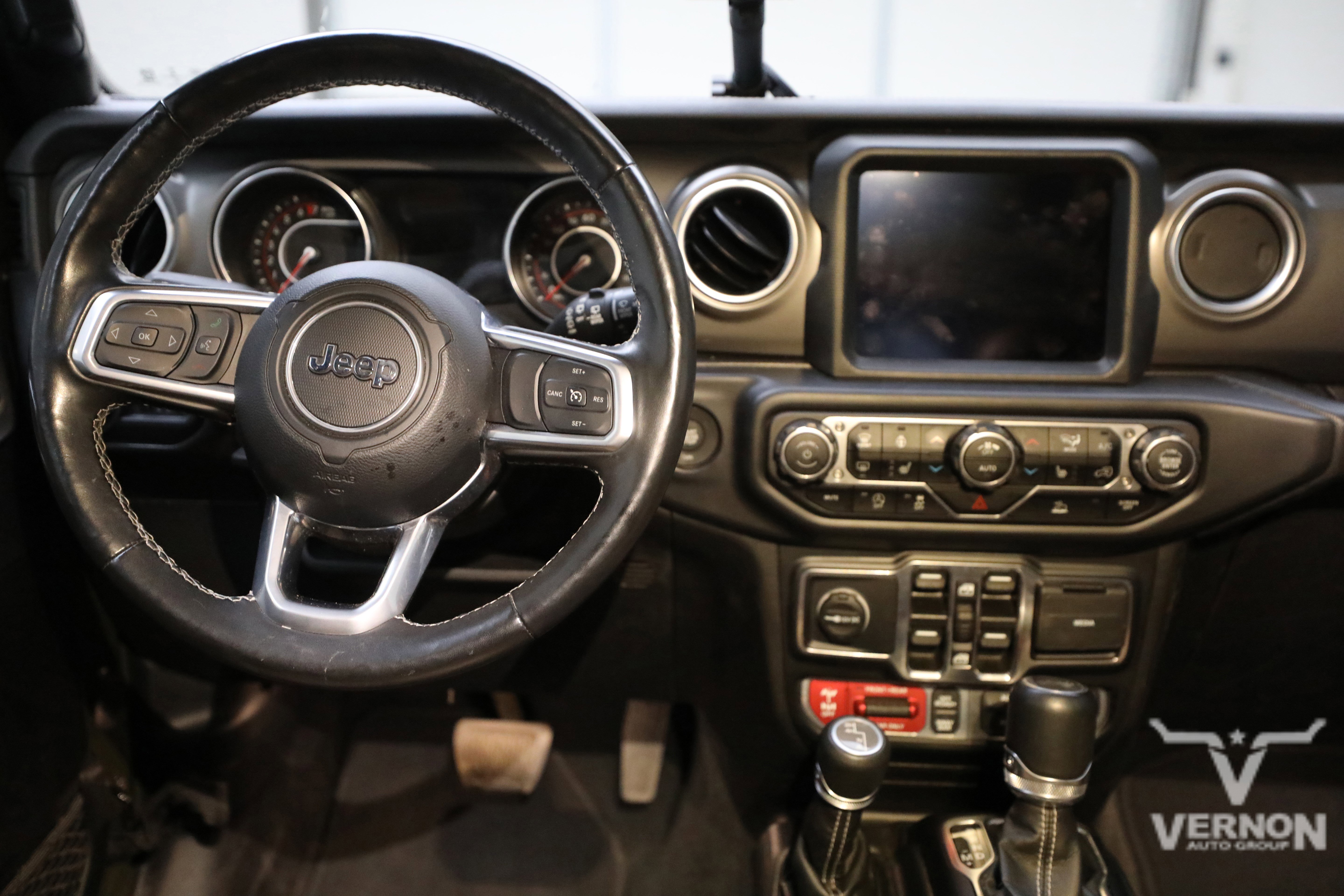 Used 2022 Jeep Wrangler Unlimited Rubicon w/ Xtreme Recon 35" Tire Package image 19