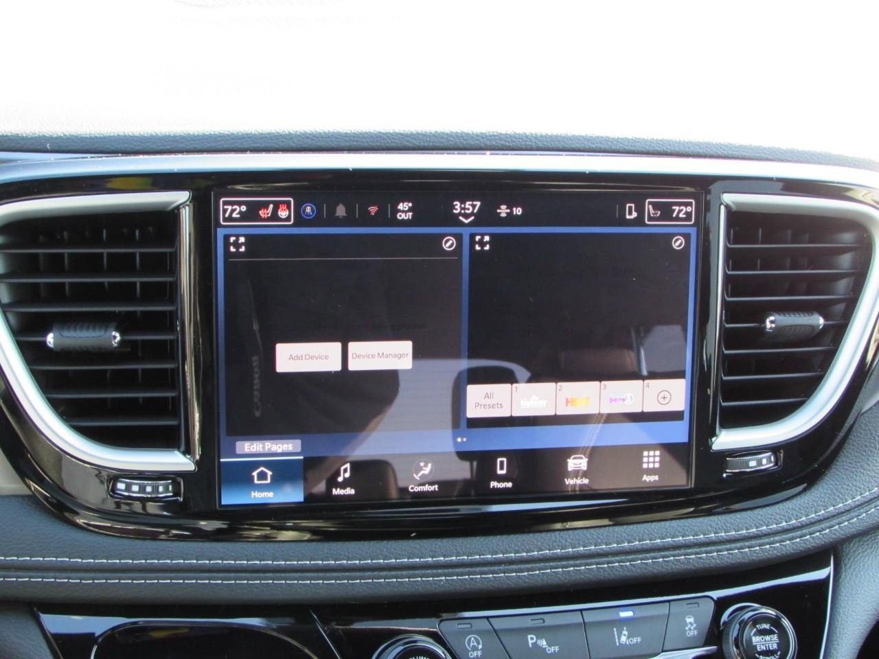 New 2026 Chrysler Pacifica Select image 20