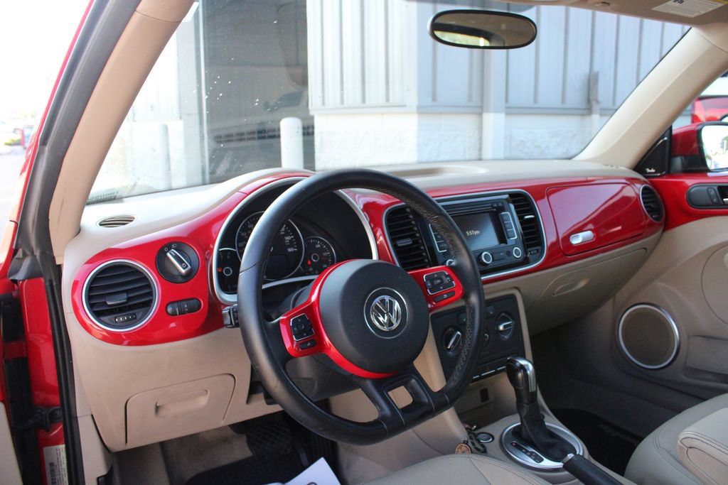 Used 2012 Volkswagen Beetle 2.5 FWD image 2