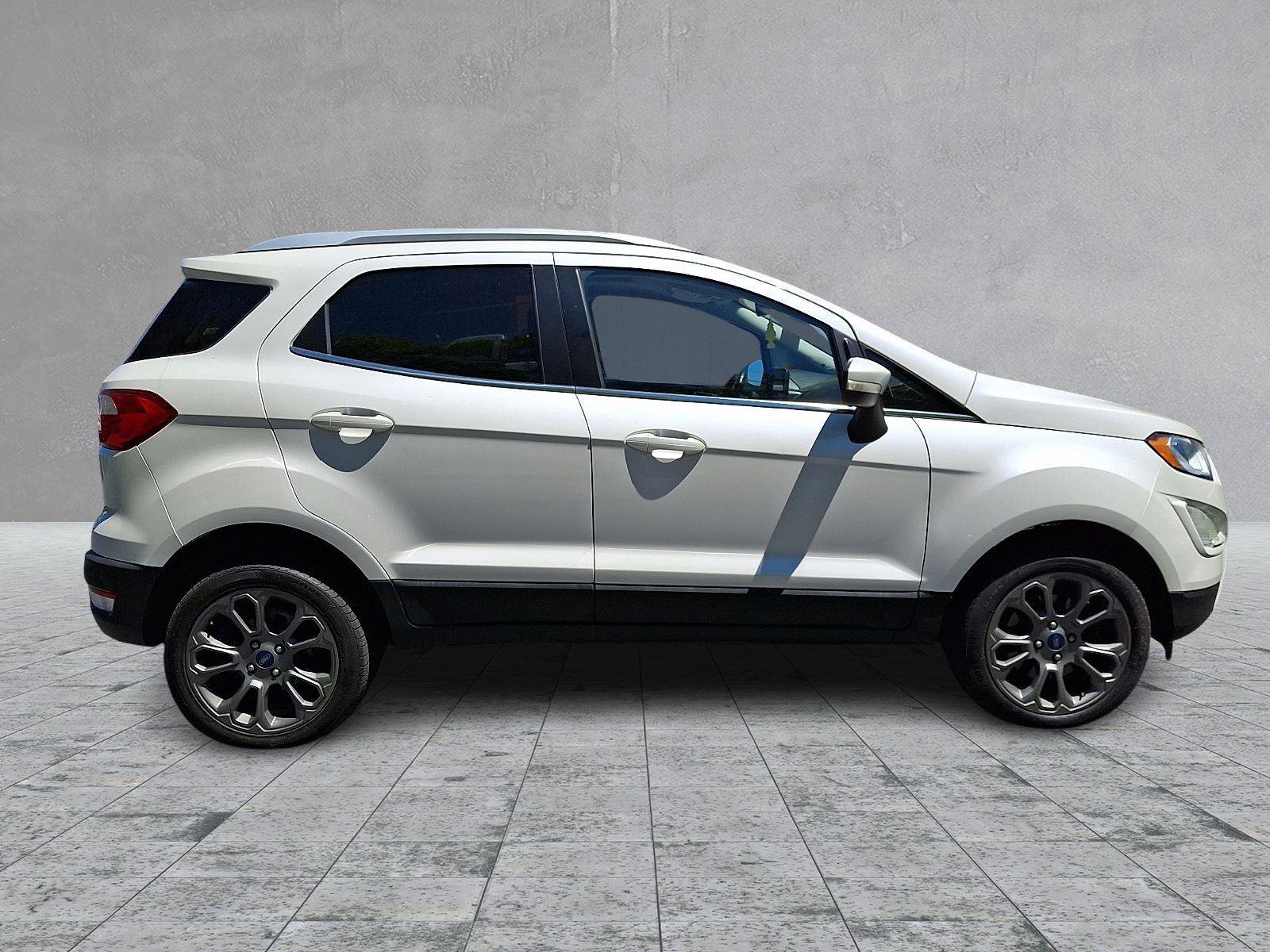 Used 2018 Ford EcoSport Titanium w/ Titanium Cold Weather Package AWD/4WD image 7