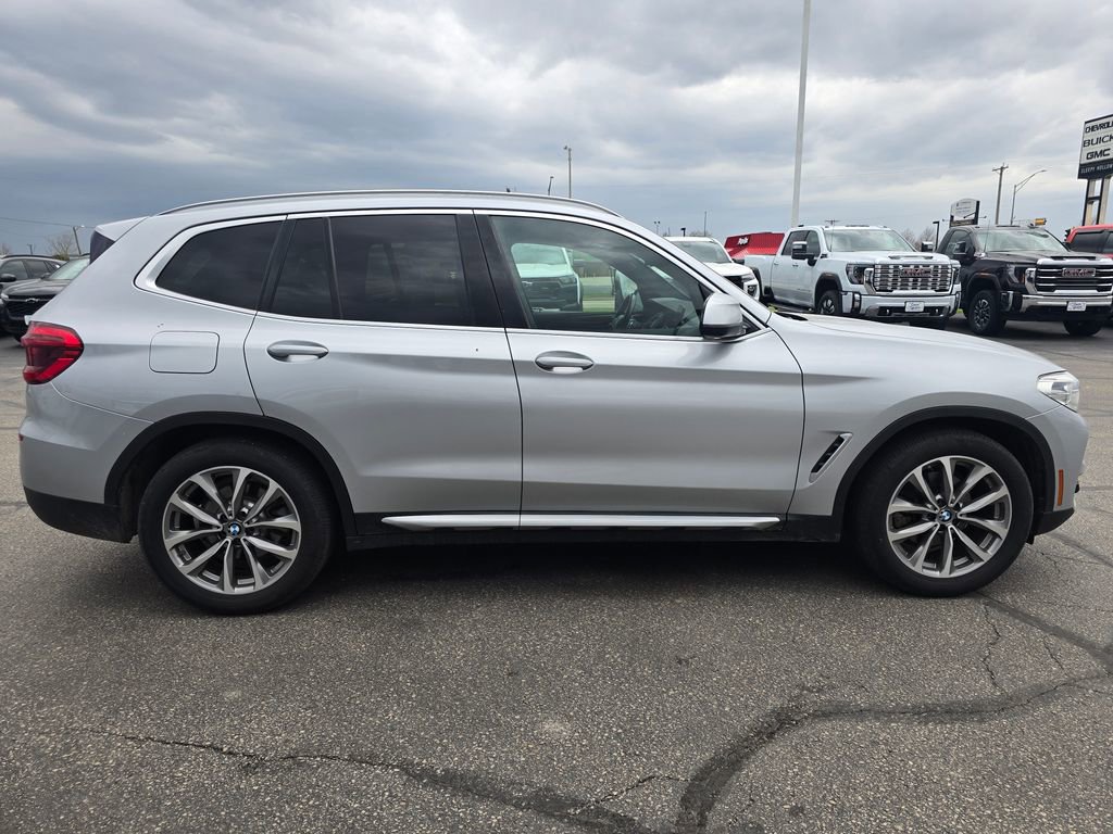 Used 2019 BMW X3 xDrive30i AWD/4WD image 4