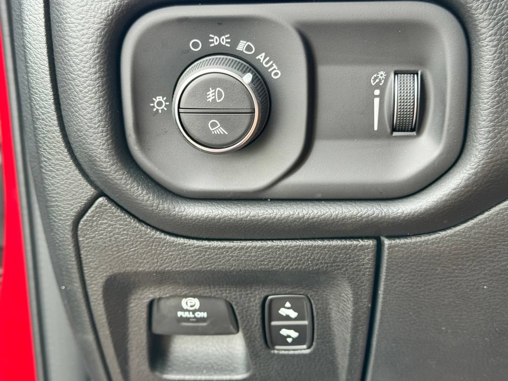 New 2026 RAM 1500 Big Horn w/ Night Edition AWD/4WD image 24