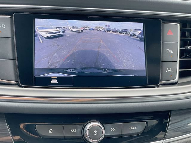 Certified 2022 Buick Enclave Essence w/ Sport Touring Edition FWD image 22