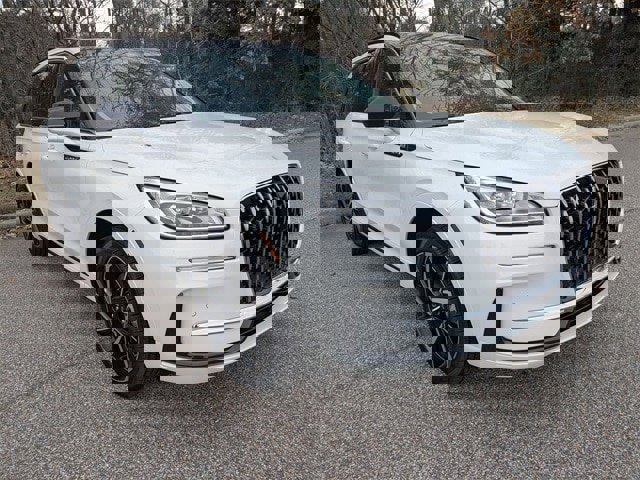 New 2026 Lincoln Corsair Grand Touring image 4