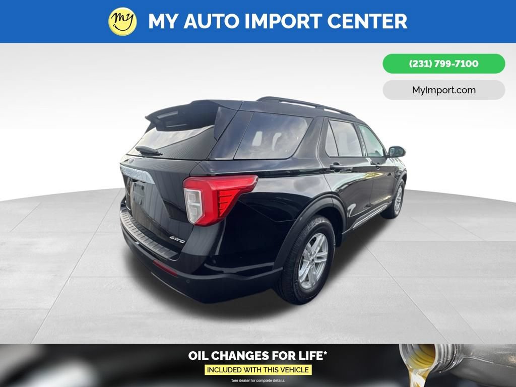 Used 2021 Ford Explorer XLT w/ Equipment Group 202A AWD/4WD image 5