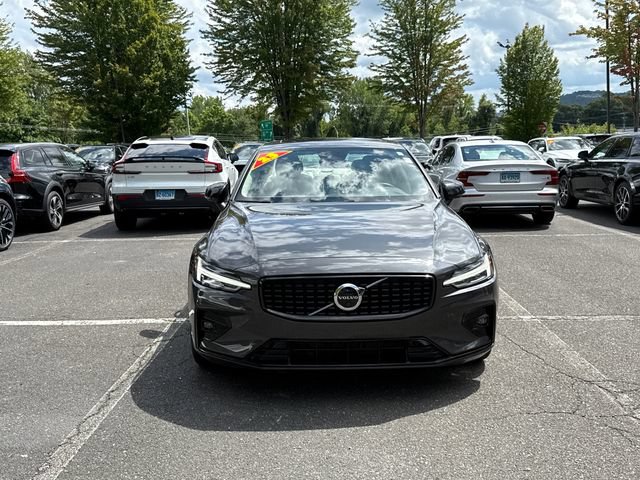 Certified 2023 Volvo S60 B5 Plus w/ Climate Package AWD/4WD image 6