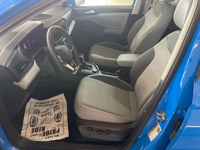 Certified 2023 Volkswagen Taos SE w/ Panoramic Sunroof Package AWD/4WD image 14