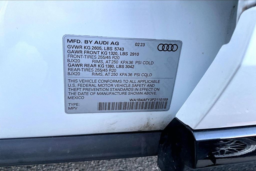 Used 2023 Audi SQ5 Premium Plus w/ Premium Plus Package image 19