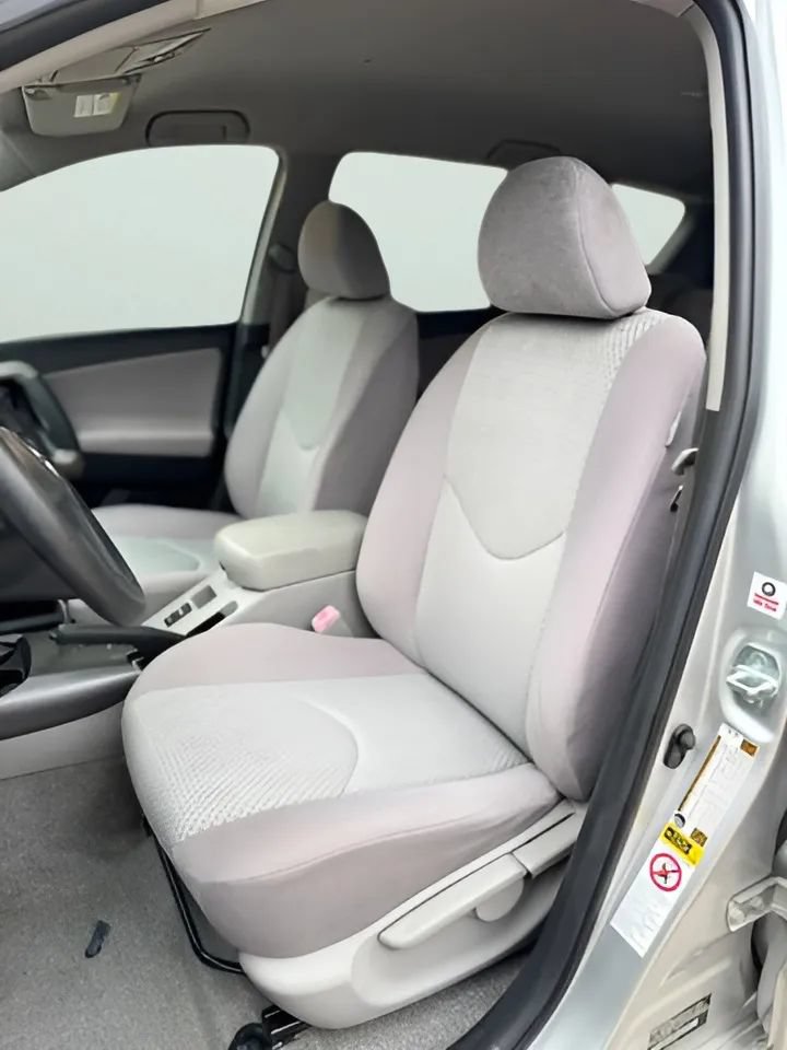 Used 2007 Toyota RAV4 2WD image 12