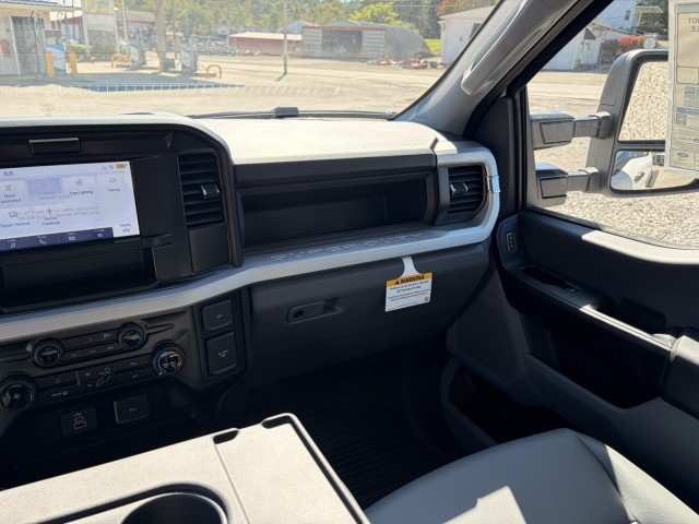 New 2027 Ford F450 XL w/ XL Chrome Package AWD/4WD image 22