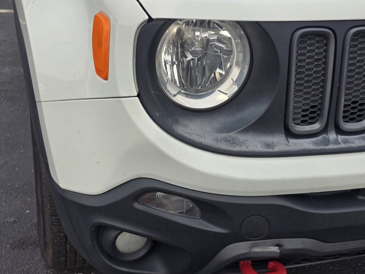 Used 2018 Jeep Renegade Trailhawk w/ Cold Weather Group II image 9