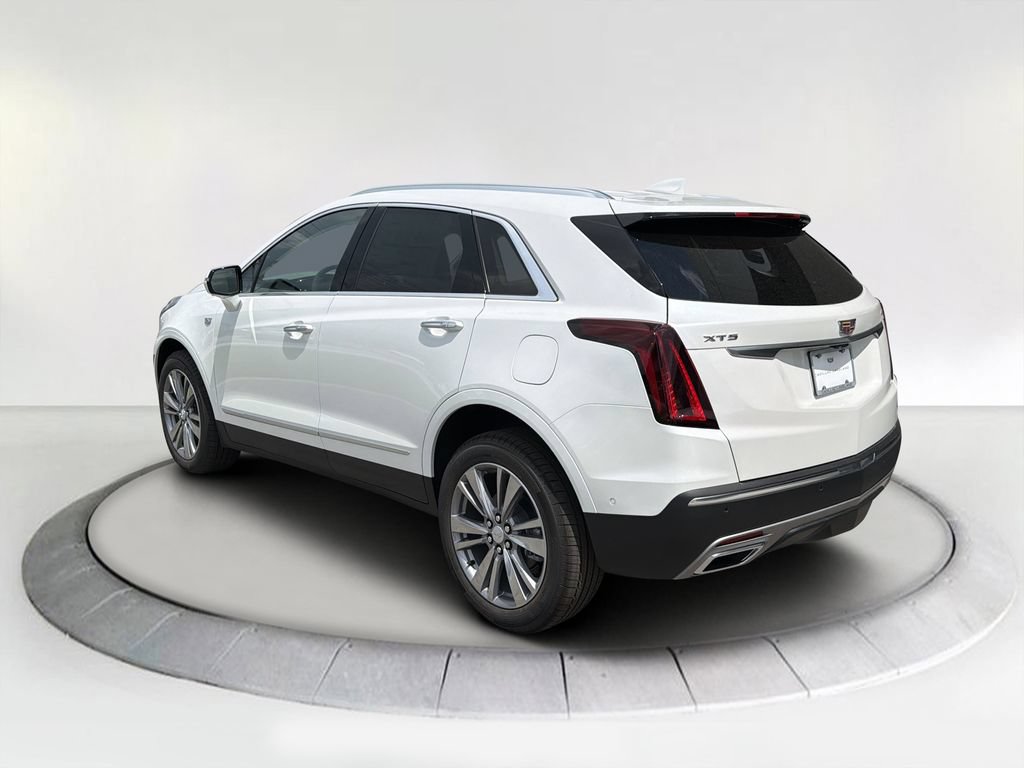 New 2026 Cadillac XT5 Premium Luxury w/ Driver Assist Package FWD image 3