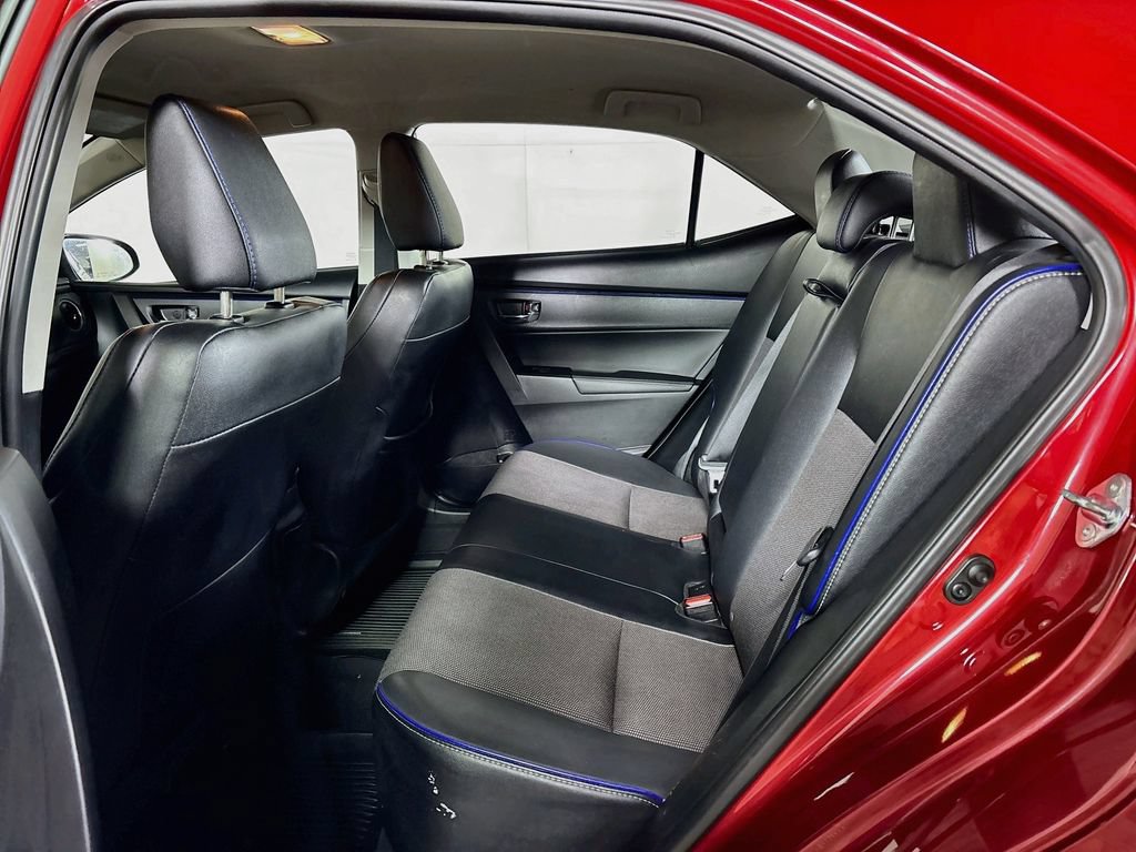 Used 2017 Toyota Corolla SE w/ Carpet Mat Package (TMS) FWD image 19