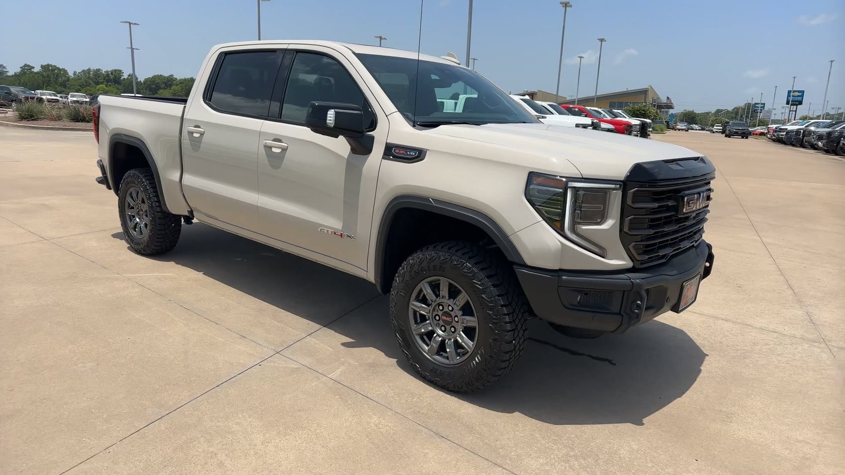 Used 2026 GMC Sierra 1500 AT4X AWD/4WD image 3