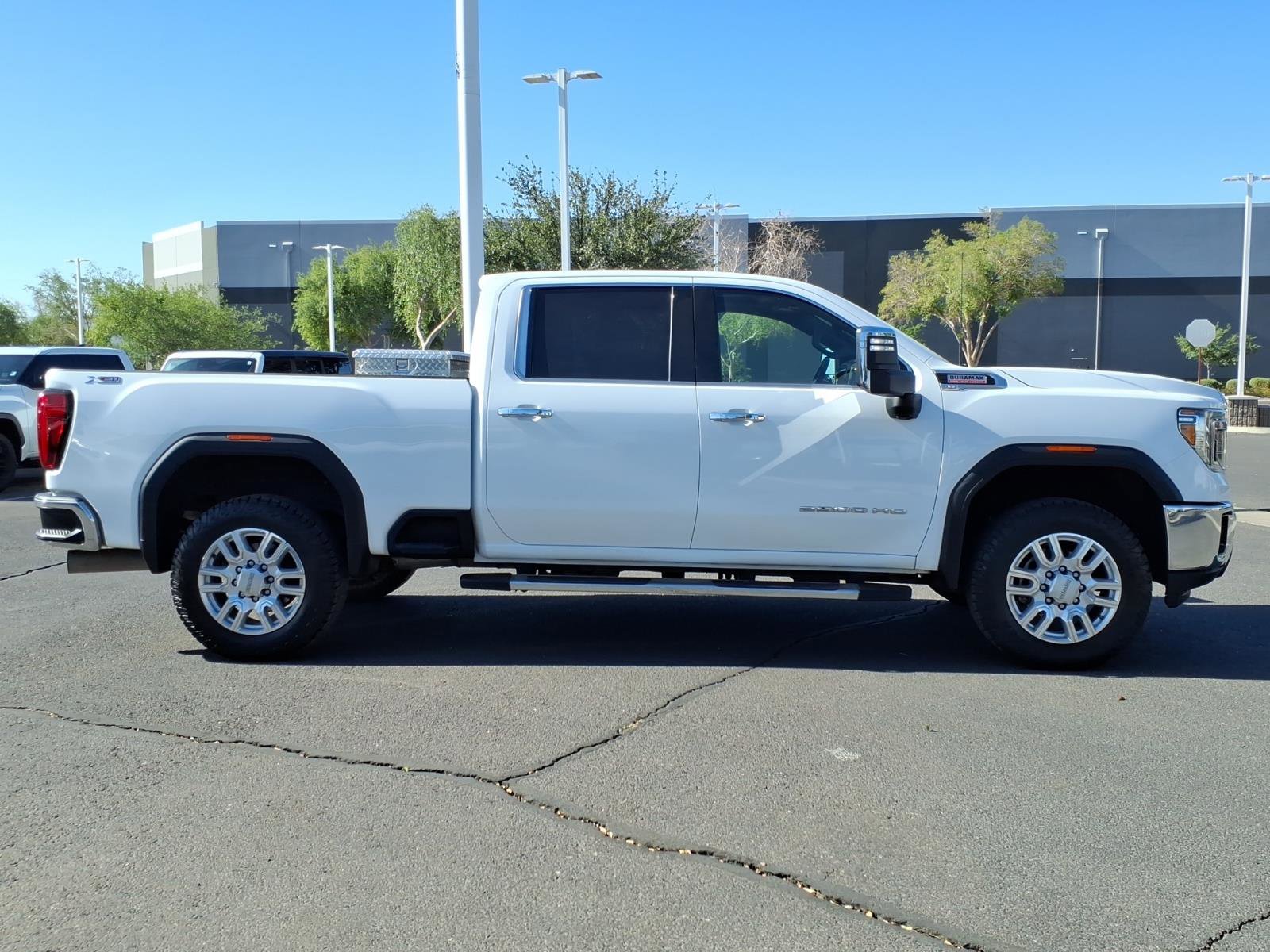 Used 2020 GMC Sierra 2500 SLT w/ SLT Premium Plus Package AWD/4WD image 6