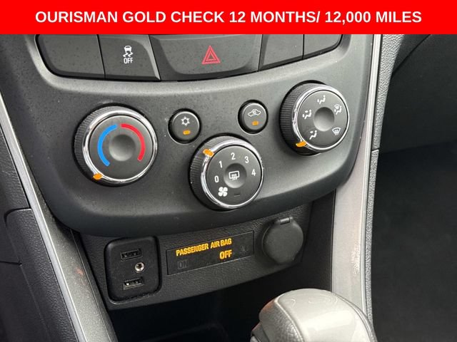 Used 2020 Chevrolet Trax LT AWD/4WD image 24