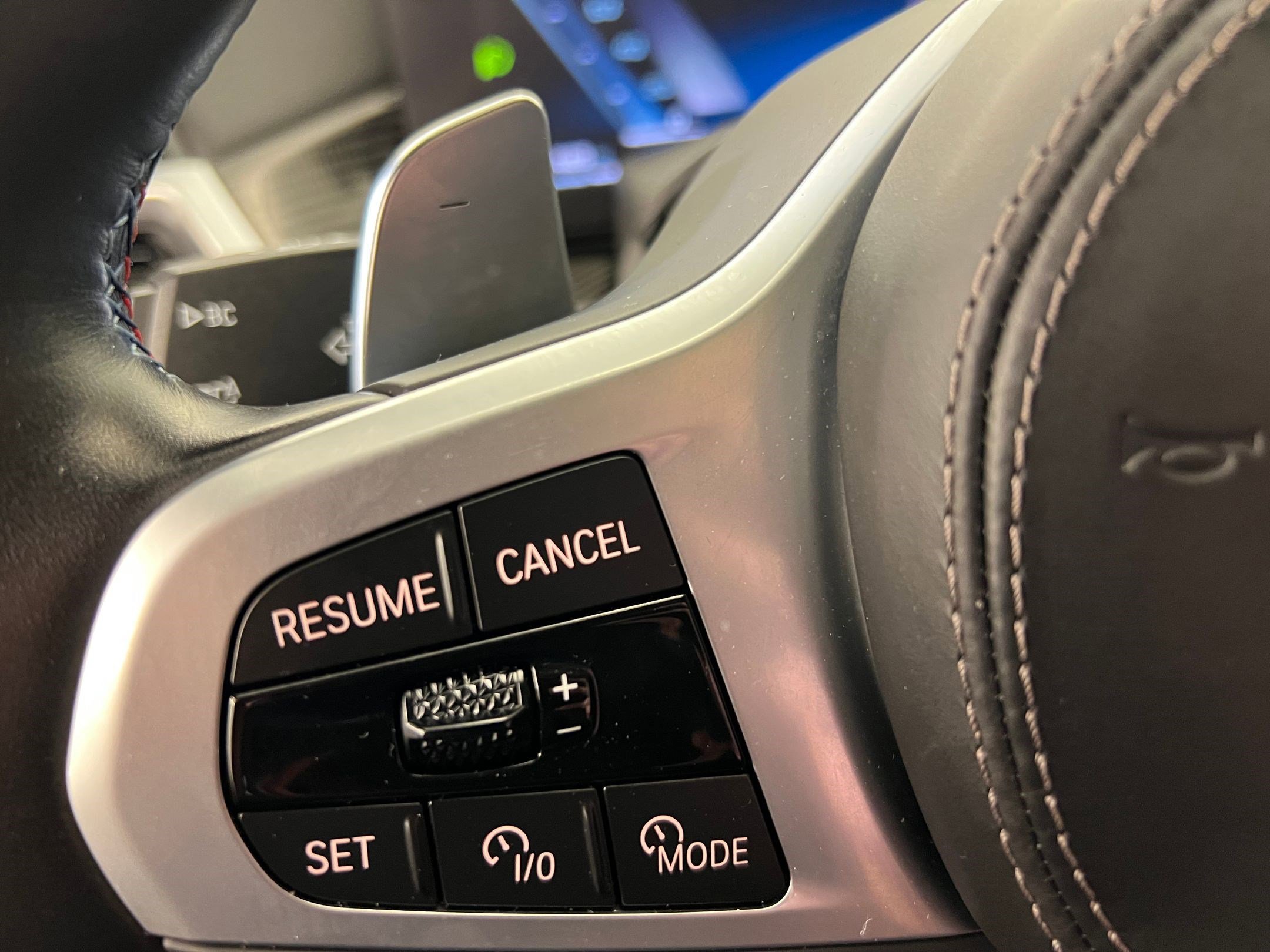 Certified 2024 BMW X6 M60i w/ Executive Package image 17