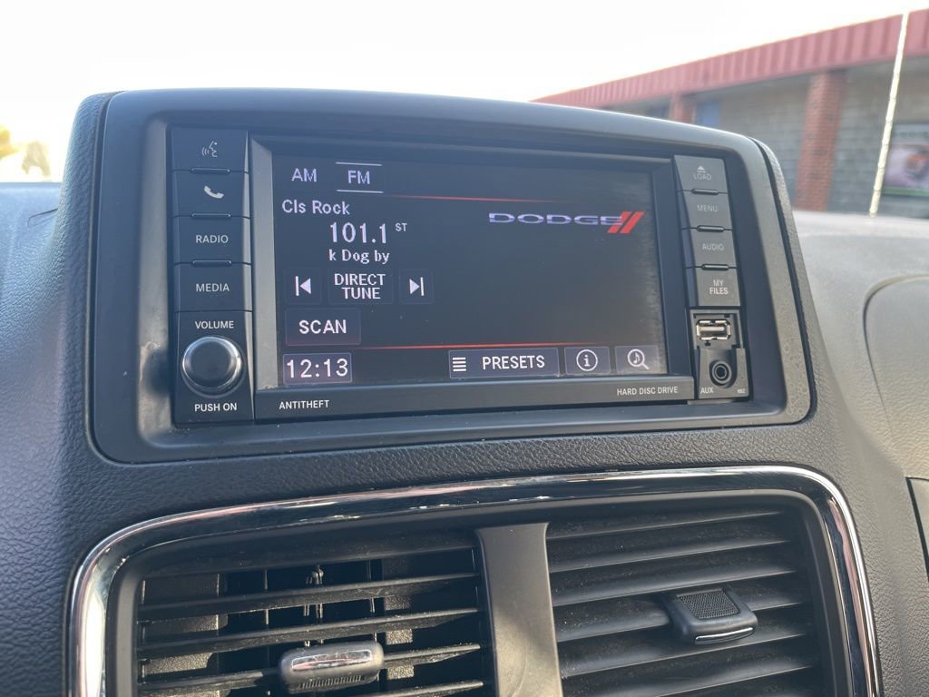 Used 2018 Dodge Grand Caravan SE image 59