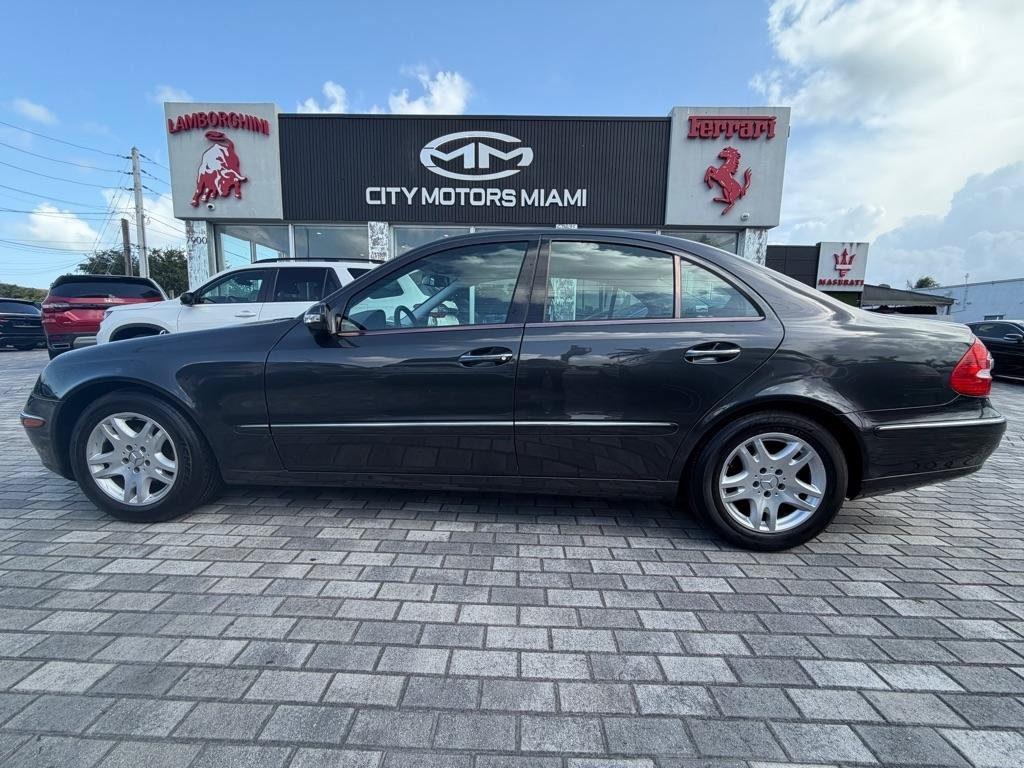 Used 2004 Mercedes-Benz E 320 Sedan image 5