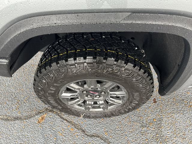 New 2026 GMC Sierra 1500 AT4X image 10