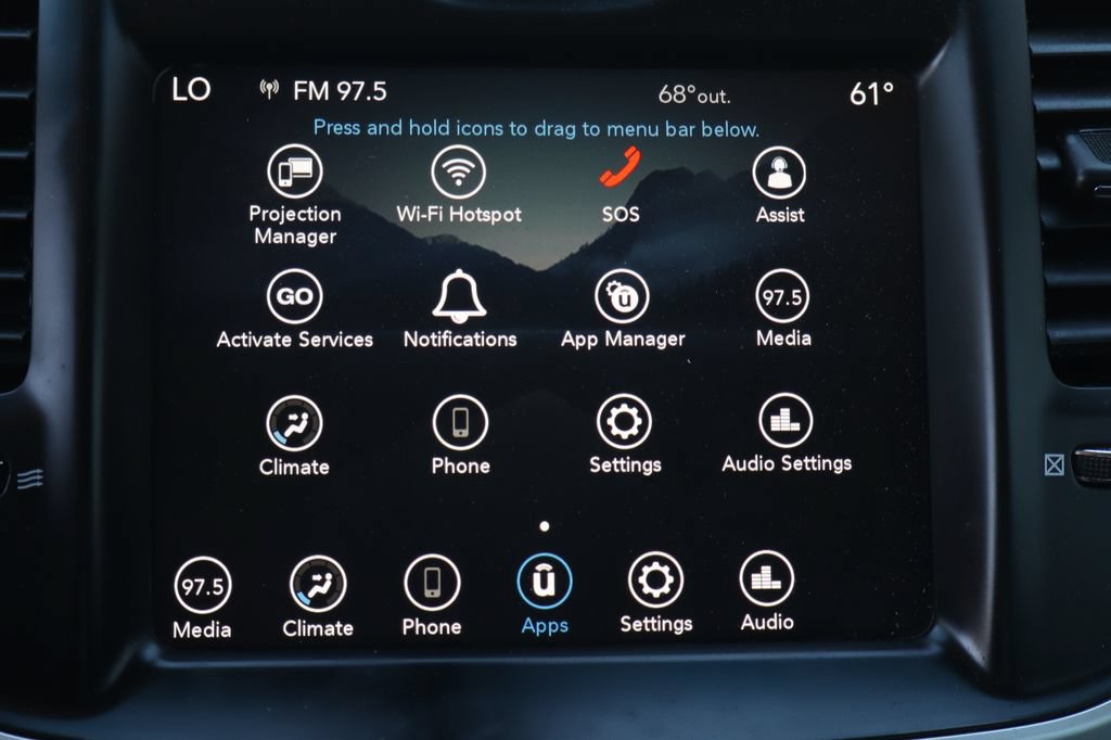 Used 2023 Chrysler 300 Touring w/ Sport Appearance Package RWD image 28