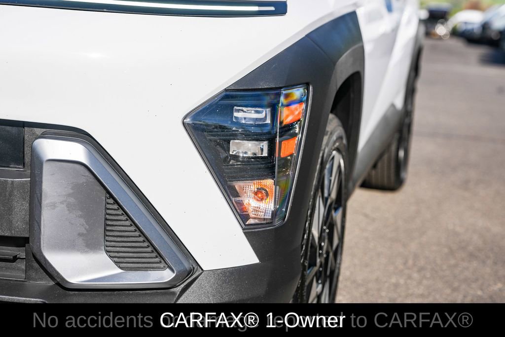 Used 2025 Hyundai Kona SEL AWD/4WD image 2