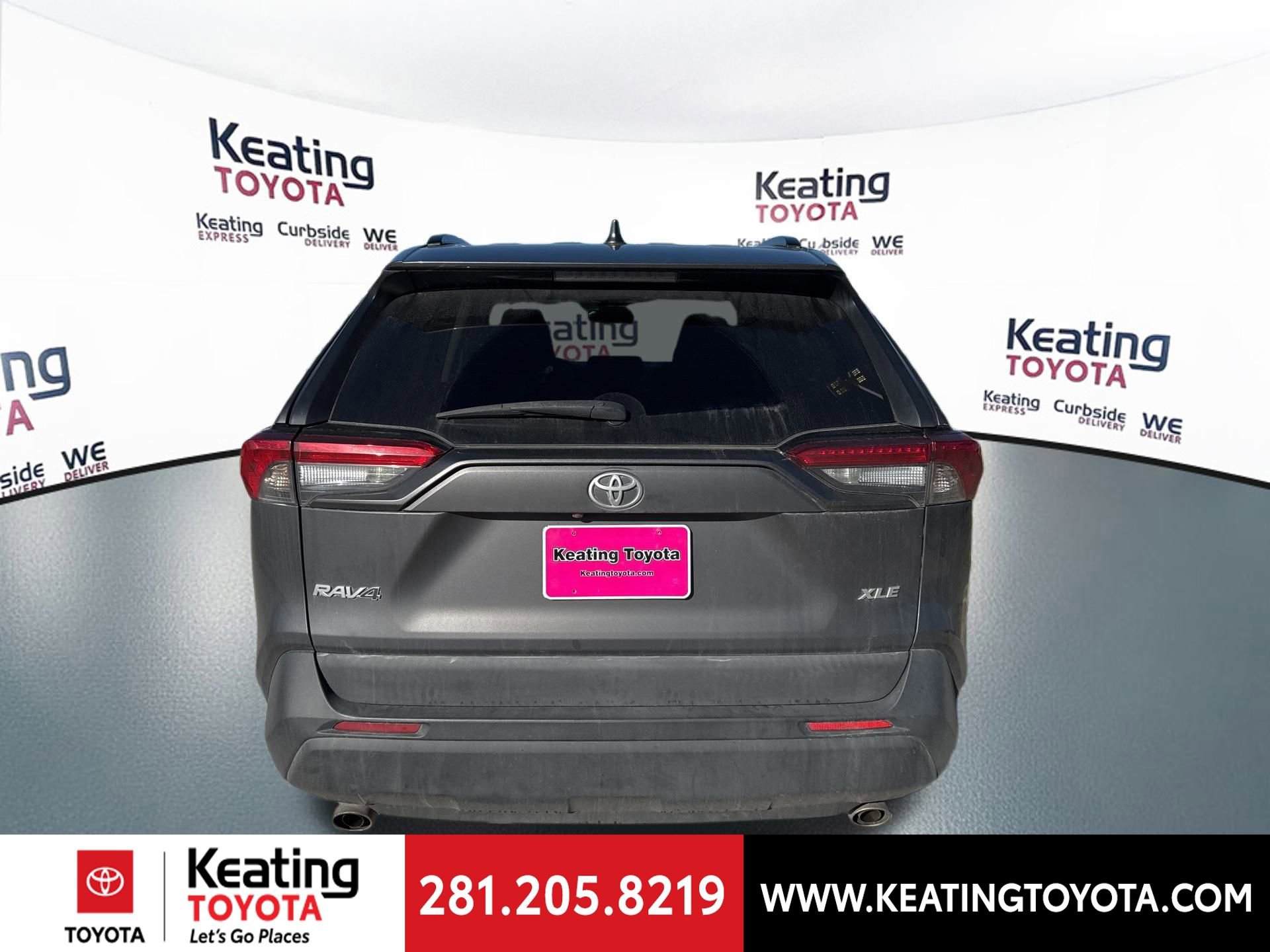Used 2019 Toyota RAV4 XLE image 4
