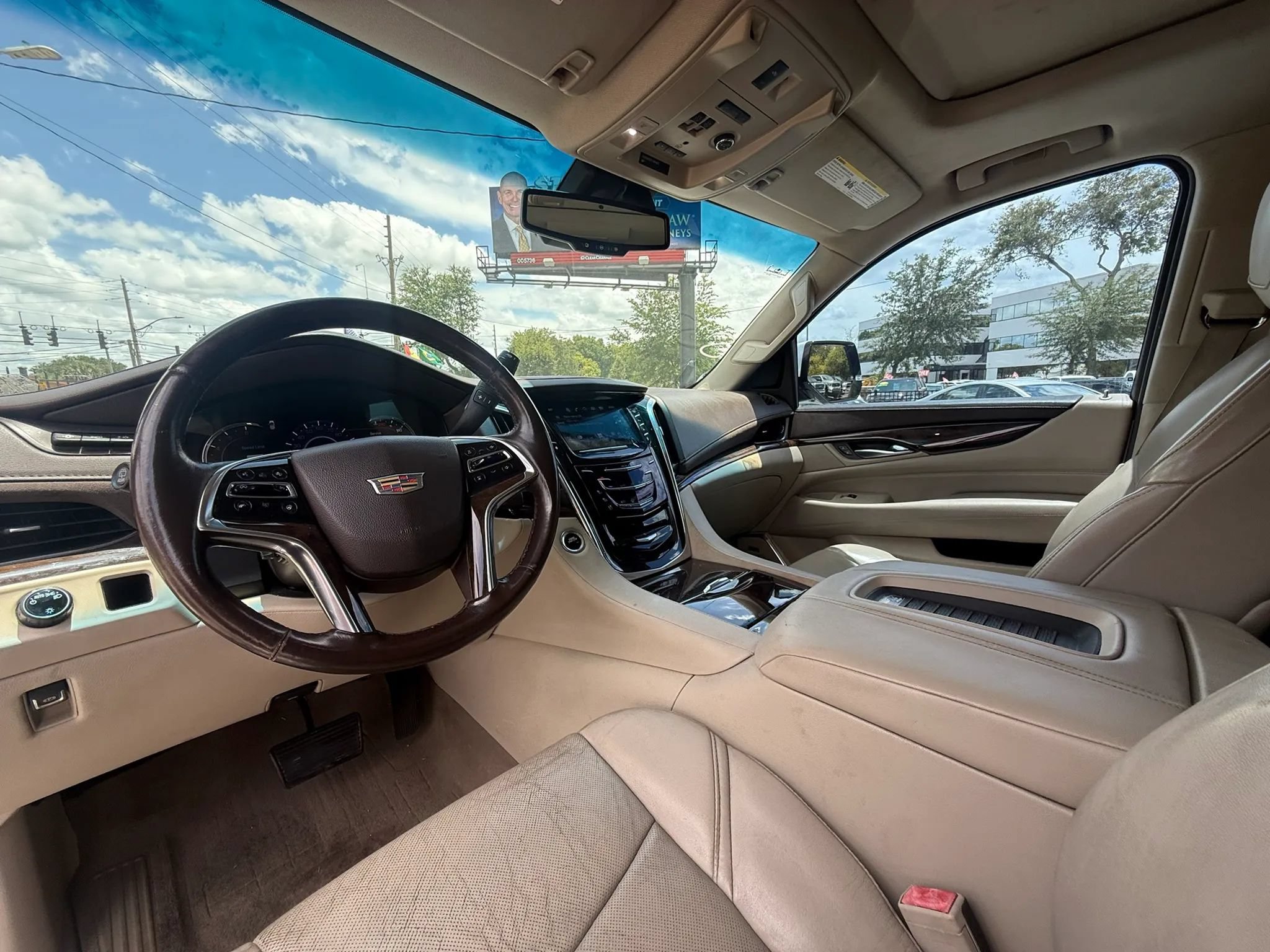 Used 2016 Cadillac Escalade ESV Premium RWD image 13