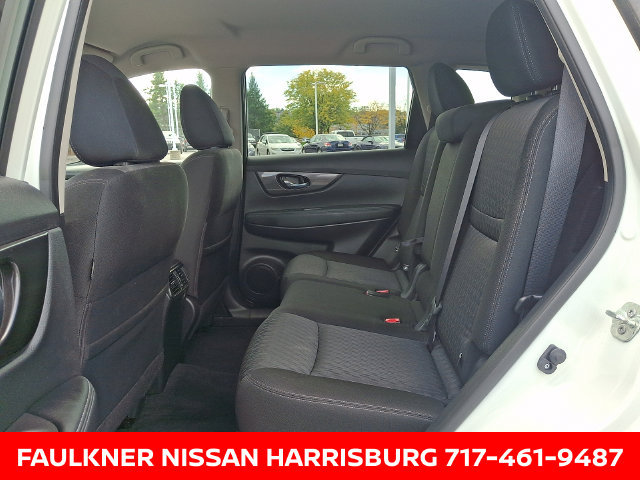Certified 2019 Nissan Rogue SV w/ Premium Package AWD/4WD image 10