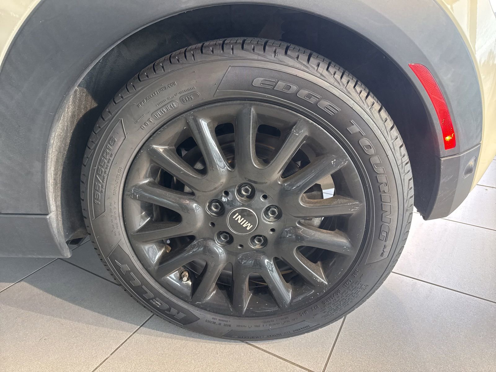 Used 2019 MINI Cooper S w/ Signature Upholstery Package image 11