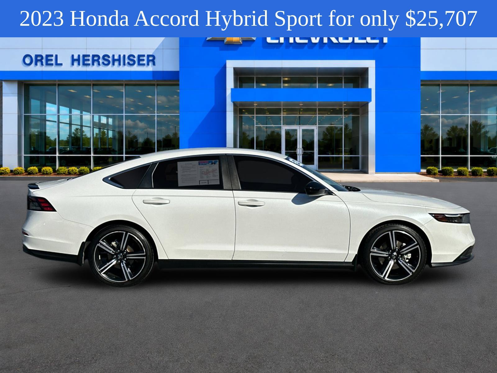 Used 2023 Honda Accord Sport image 4