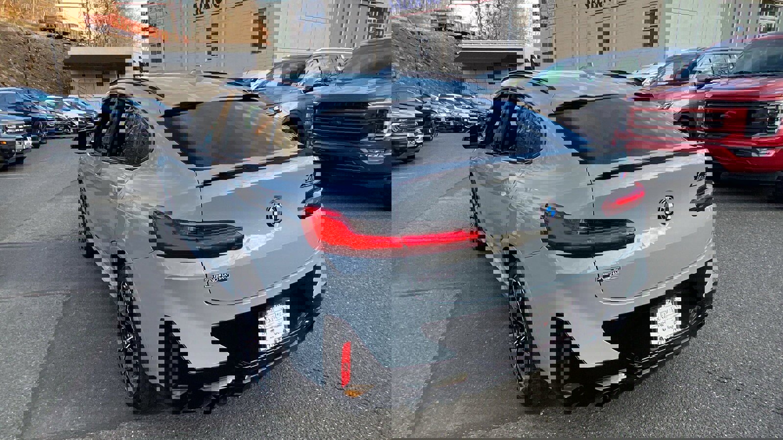 Used 2022 BMW X4 M w/ Competition Package image 25