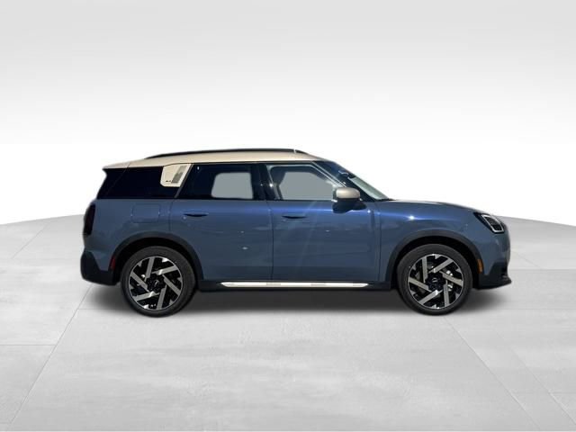 New 2026 MINI Cooper Countryman S image 2