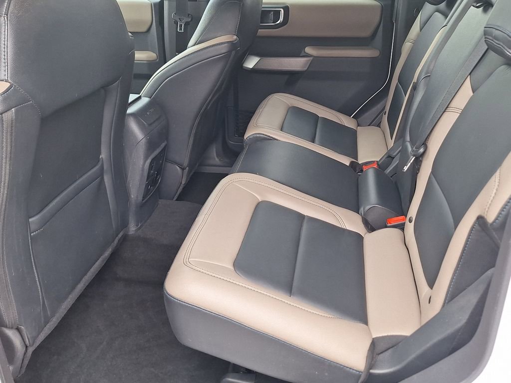 Used 2023 Ford Bronco Wildtrak AWD/4WD image 11