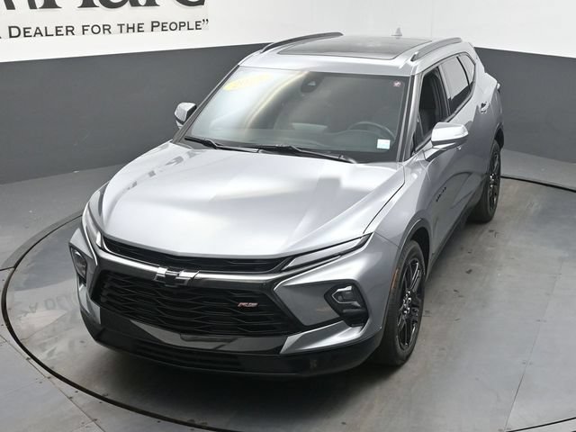 Used 2023 Chevrolet Blazer RS w/ Driver Confidence II Package AWD/4WD image 46